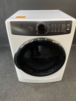 Secadora eléctrica Electrolux de 8 pies cúbicos con control frontal y vapor, color blanco - ELFE7738AWC