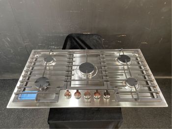 36" BOSCH GAS COOKTOP - NGM5659UC