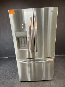 Refrigerador Frigidaire de 22 pies cúbicos, 35.75" de ancho, de profundidad estándar, con puertas francesas, en acero inoxidable - FRFC2323ASC