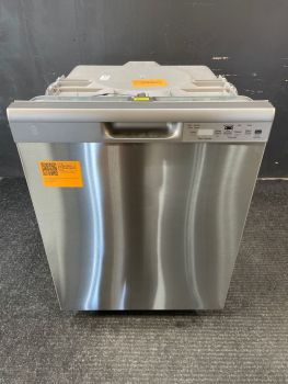 GE 24 Inch Built In Front Control 52 dBA Stainless Dishwasher with Dry Boost - GDF550PSRSSC