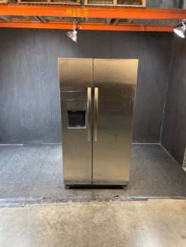 Frigidaire 26 Cu Ft 35.75" Wide Side by Side Refrigerator in Stainless - FRSS2623ASC