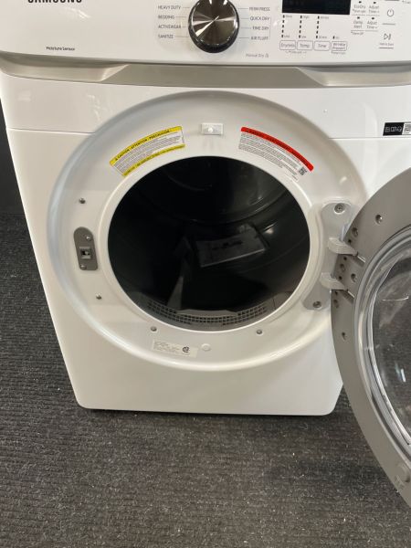 Samsung 7.5 Cu Ft Front Control Electric Dryer with Sensor in White -  DVE45T6020W